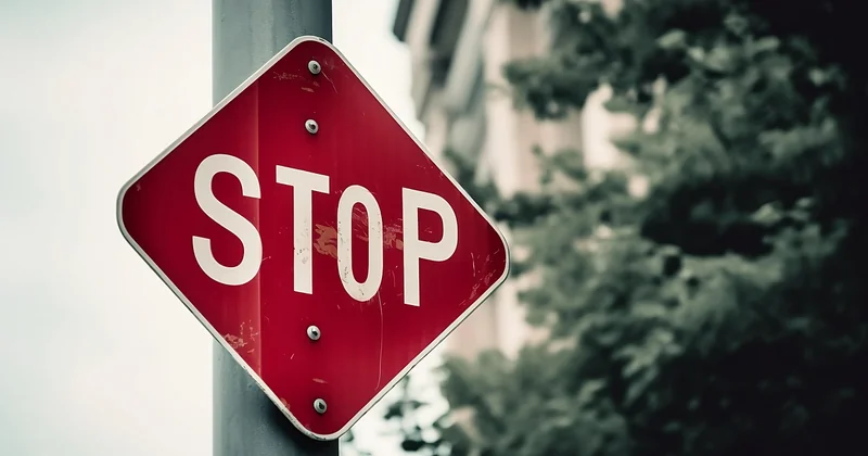 Ce que la loi impose vraiment à votre signalétique